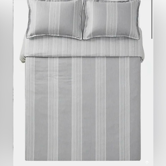 GlucksteinHome Como 3-Piece Duvet Cover Set - Picture 3 of 7